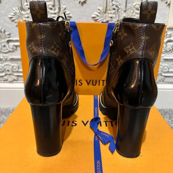 Louis Vuitton Star Trail Ankle Boot - Size 8 - Wore Once - Picture 2 of 16